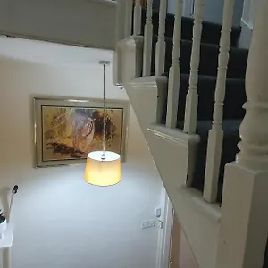 2 Bedroom Flat In Lewisham Sleep 8 Guest , London United Kingdom